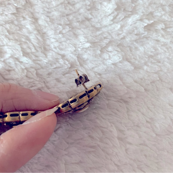 NIB Authentic Gucci Vintage Metal Flower Chain Earing w/ Gem Stones and Pearls - Picture 7 of 9